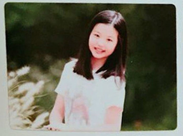 IZOne(アイズワン)のチャン・ウォニョン、小学校の卒アル写真公開