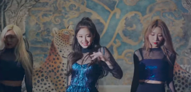 BlackPinkのジェニ、パフォーマンスver.の”SOLO”映像公開+ダンスコンテスト開催発表