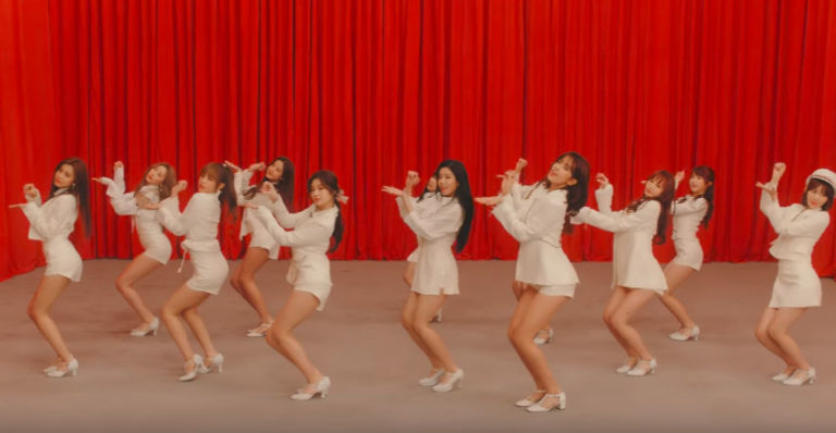 IZOne(アイズワン)、パフォーマンスver.の”La Vie en Rose”MV公開