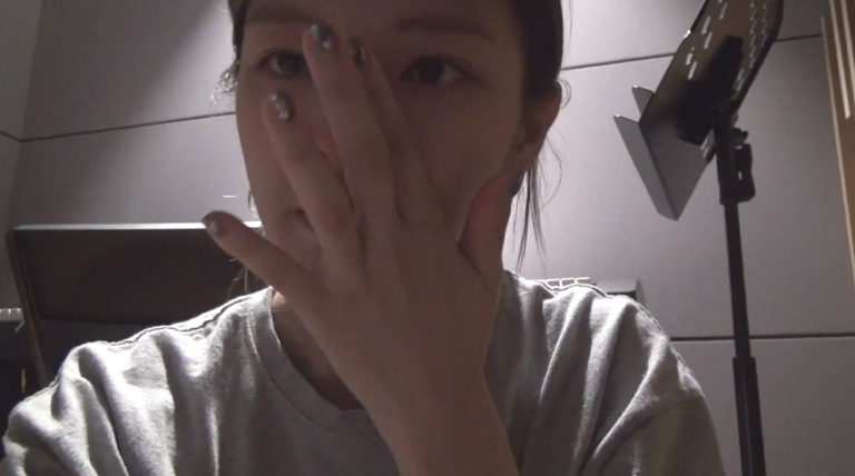 TWICEのジョンヨン、メンバーを思い涙「力になれずに申し訳ない」「スケジュールが大変」