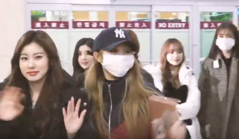 IZOne(アイズワン)、日本から韓国に帰国(2/9)