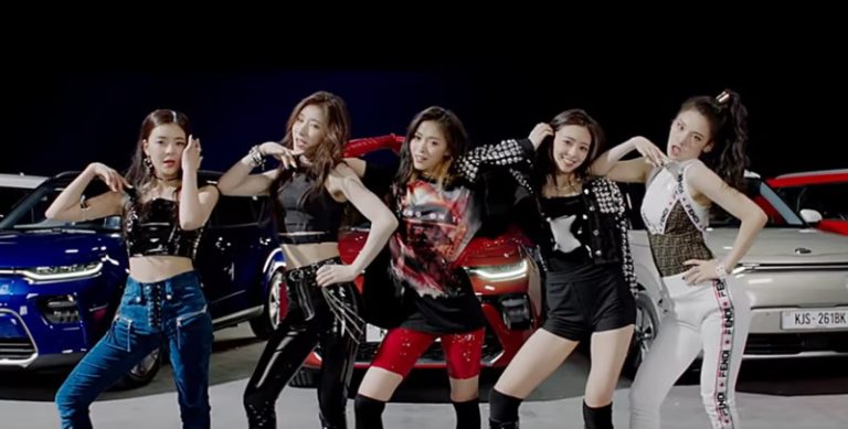 ITZY、”Dalla Dalla”のパフォーマンスMVを公開