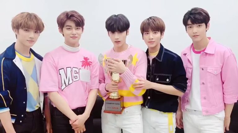 TXT、デビュー曲”Crown”で3冠達成！3/20「ショーチャンピオン」