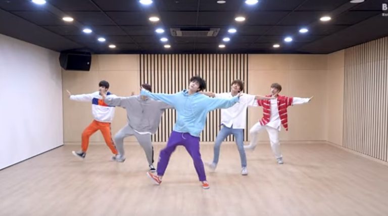 TXT、”Blue Orangeade”のダンス練習映像を公開