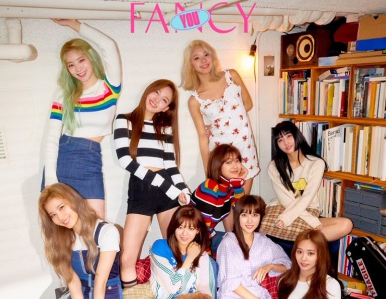 TWICE、”Fancy”コンセプトに「明るい姿”飽きた”と思って、成熟変身」