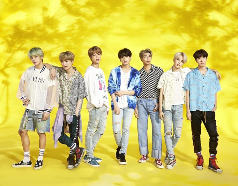 BTS(防弾少年団)、日本10thシングル「Lights/Boy With Luv」発売決定！