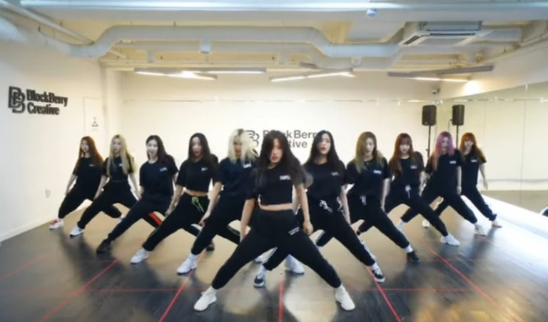 Loona(今月の少女)、”Cherry Bomb”(Nct127)ダンスカバー映像公開