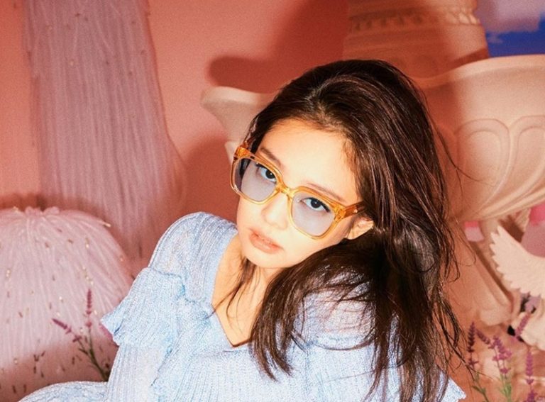 BlackPinkジェニ -「Marie Claire」4月号に登場、写真公開