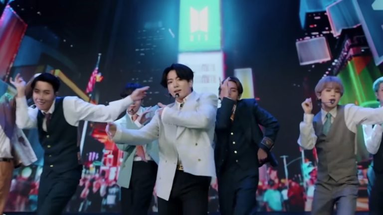 BTS、「2020 MTV VMAs」4冠獲得！「Dynamite」ステージ初公開