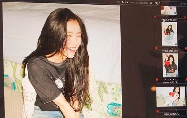 RedVelvetアイリン「パワハラ疑惑」- “ピカブ”スタッフ暴露文に「いいね」