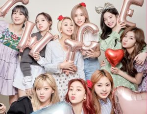 TWICEデビュー5周年スペシャルライブ「WITH」開催へ デバク
