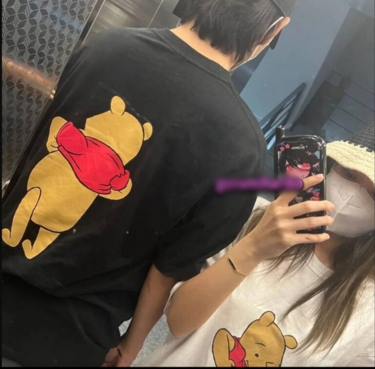 ジェニ x テヒョン「くまのプーさん」別ver.写真公開＋「Foundrae」ブレスレットに注目…「カップルアイテム?」