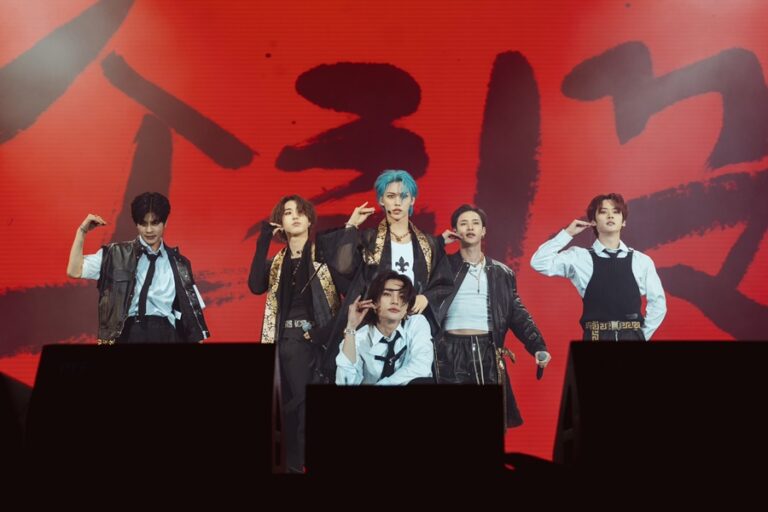 Stray Kids 「ロラパルーザ・パリ」ヘッドライナー出演！ロンシャン競馬場に6万人観客