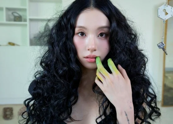 TWICEチェヨン、「血管迷走神経性失神」で活動中断