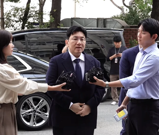 パンシヒョク、警察聴取