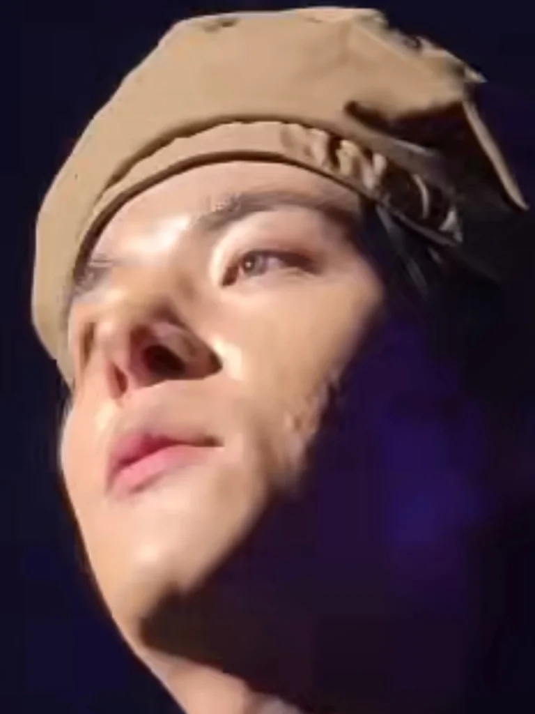 ENHYPENジェイク、「鼻」に違和感？鼻先が変な形に…イベ写真、中国SNSで話題に「整形くずれ」「肌も気になる」