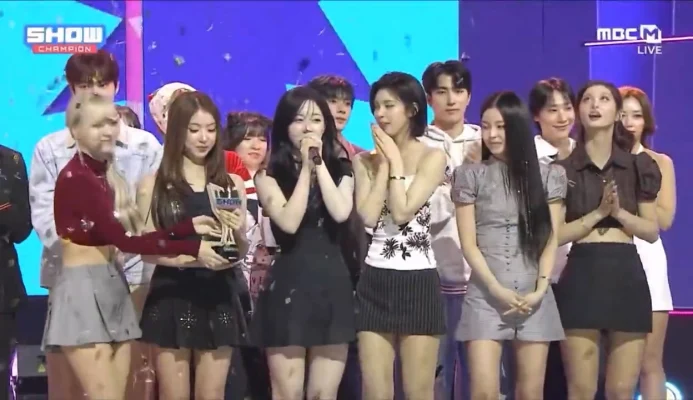 NMIXX、新曲「Blue Valentine」で1冠目！10/22「ショーチャン」