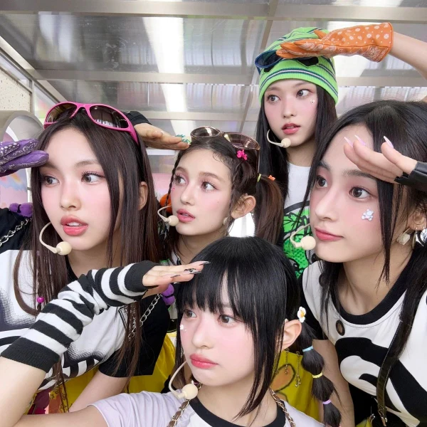 NewJeansファン、「文体部」に嘆願書総攻の動き…Ador → ミンジ, ヘニ, ダニエル対応に反発