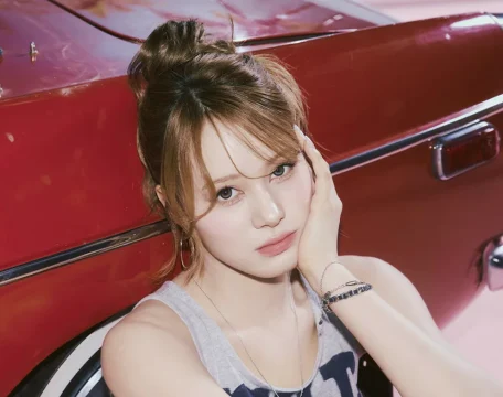 NiziUニナ xミセス若井「熱愛説」、JYPが否定「先輩後輩の間柄」