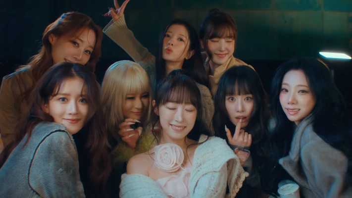 宇宙少女、10周年新曲「Bloom hour」MV公開 – 4年ぶりカムバ