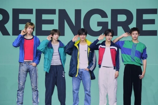 CORTIS、予約200万枚！ゴンホ「信じられない」….韓国ネット上も同じ反応「高尺でできるな」