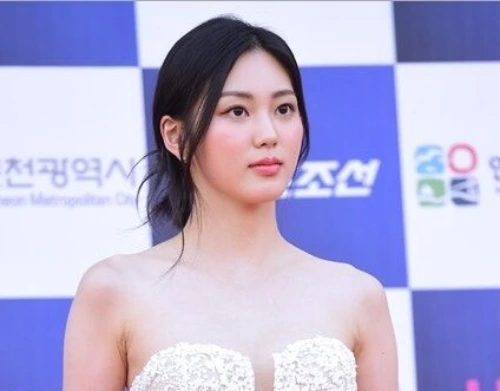 CLCウンビン、芸能界引退…キューブ契約も終了