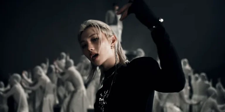 Stray Kids、2026初新曲「RUN IT」MV公開！