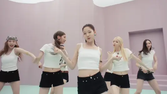 HYBE新女性グル「TUIDE」、収録曲「GRLS」先行公開 – デビュー控え